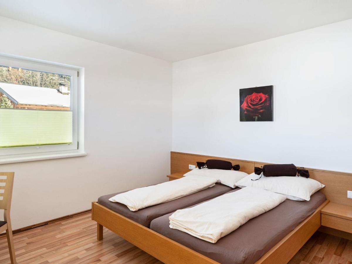 Elegant Apartment In Saalfelden With Balcony Exterior photo